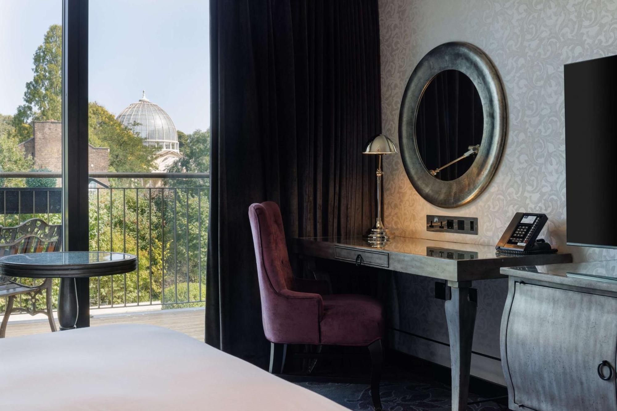 Hotel Hilton London Syon Park Brentford Esterno foto